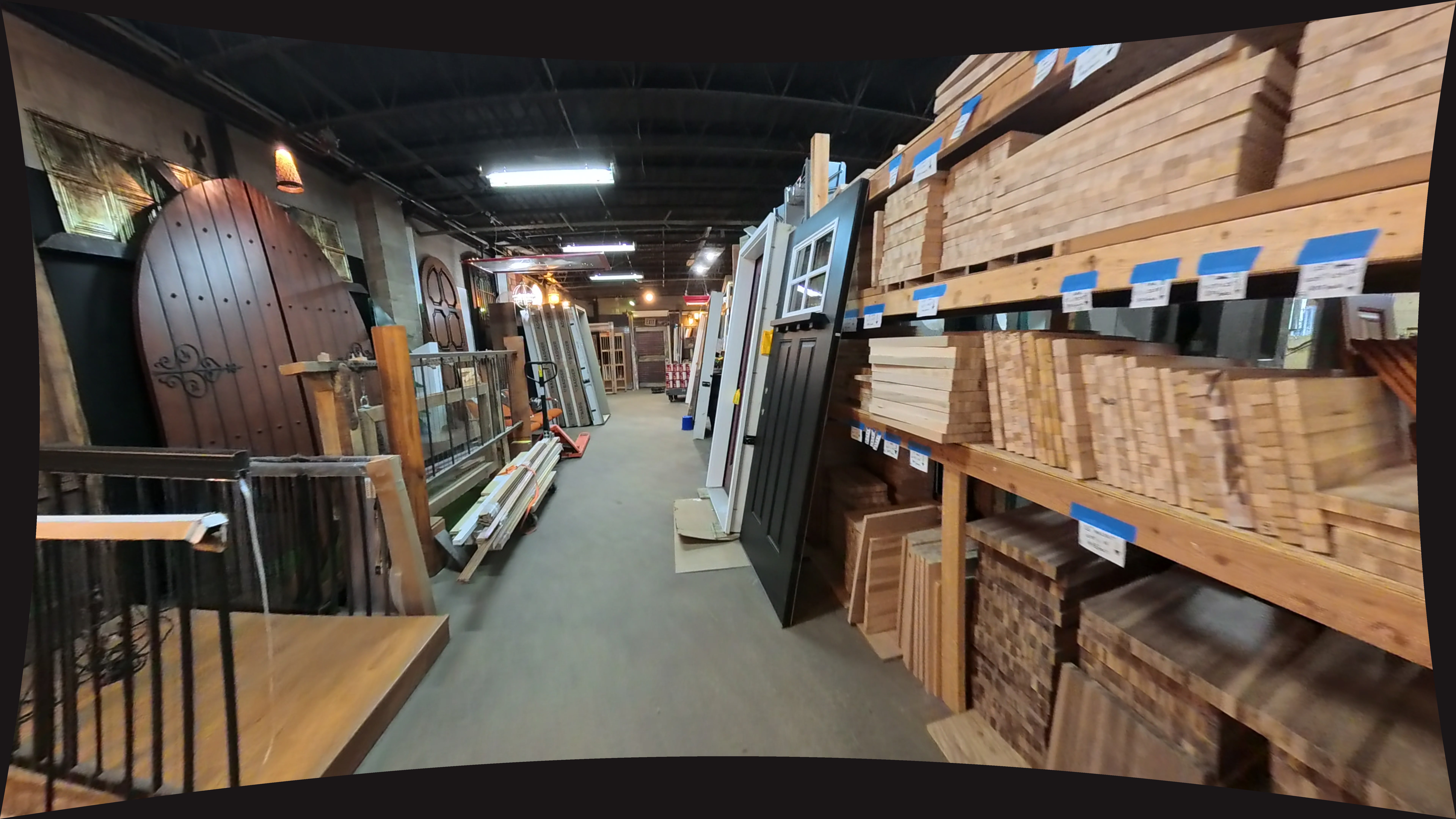 DG Moulding Assorted Wood Trim And Molding Boards On Cart