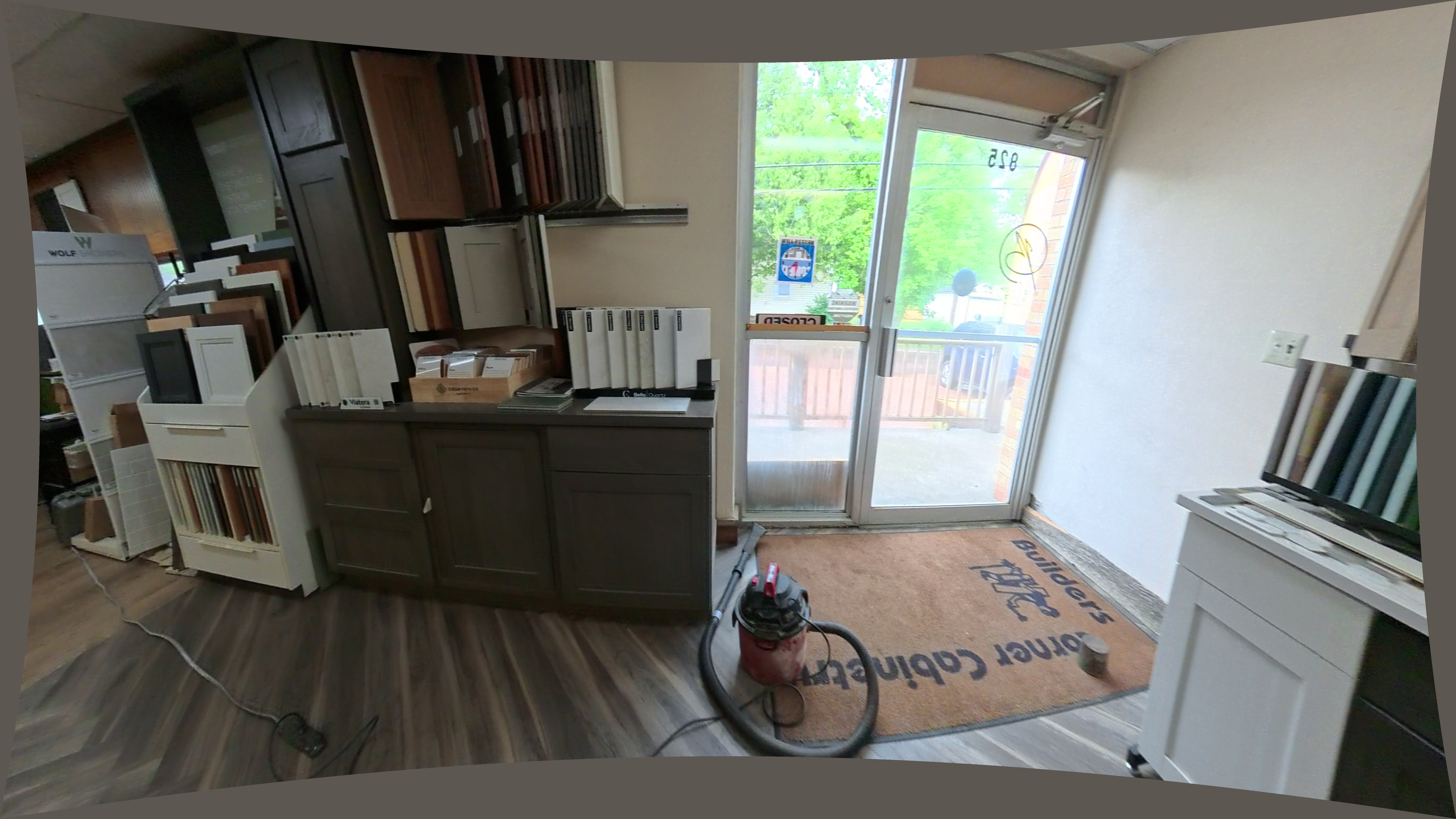 Wolf Showers Display Stand With Wall Samples